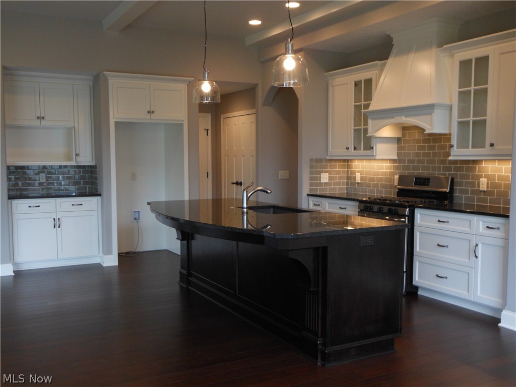 Rolling Green #1 - Residential