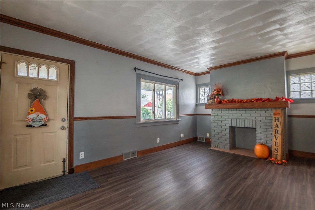 Garfield Blvd - Residential