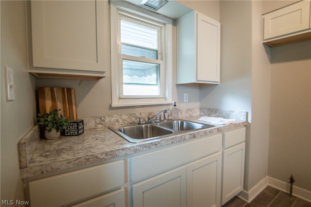 Garfield Blvd - Residential