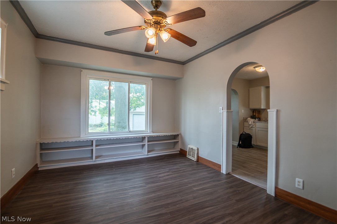 Garfield Blvd - Residential