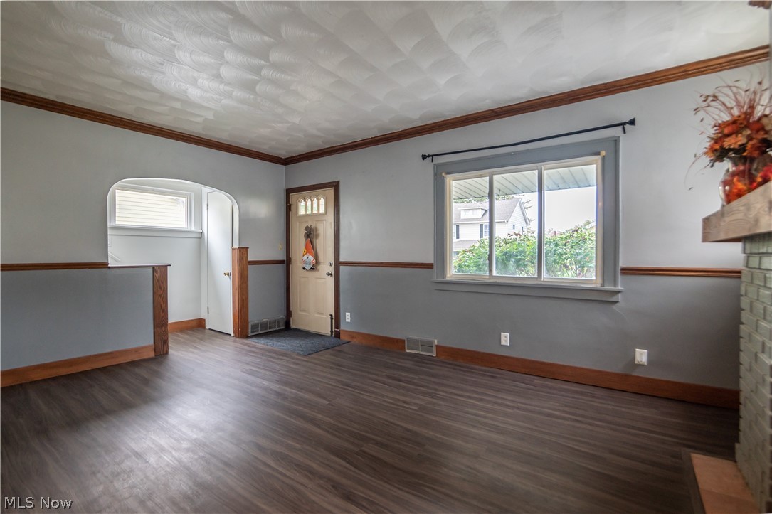 Garfield Blvd - Residential