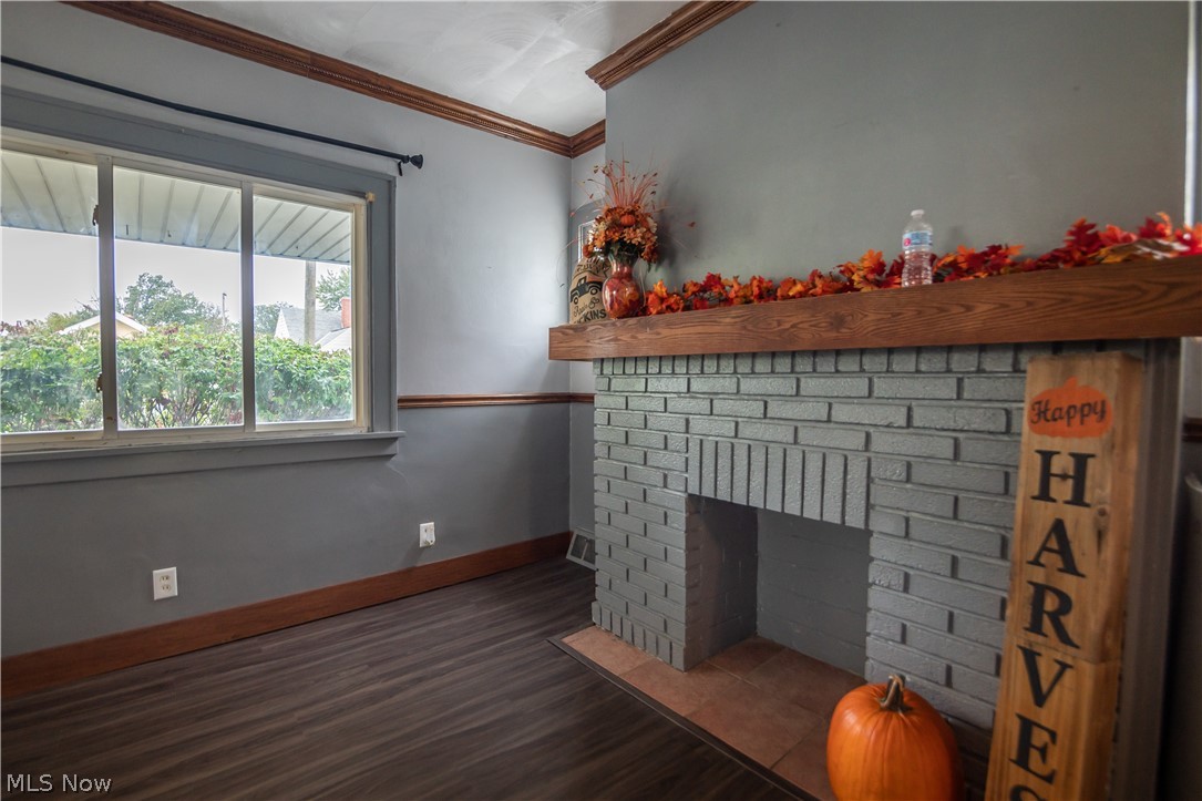 Garfield Blvd - Residential