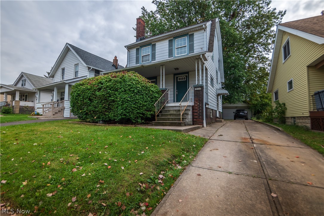 Garfield Blvd - Residential