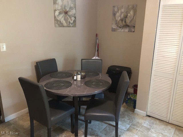 13104 Wainfleet Avenue