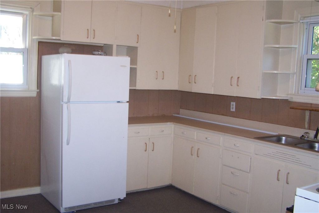 Photo of 15962 Pierce Street #C, Middlefield, OH 44062 (MLS # 5180662)