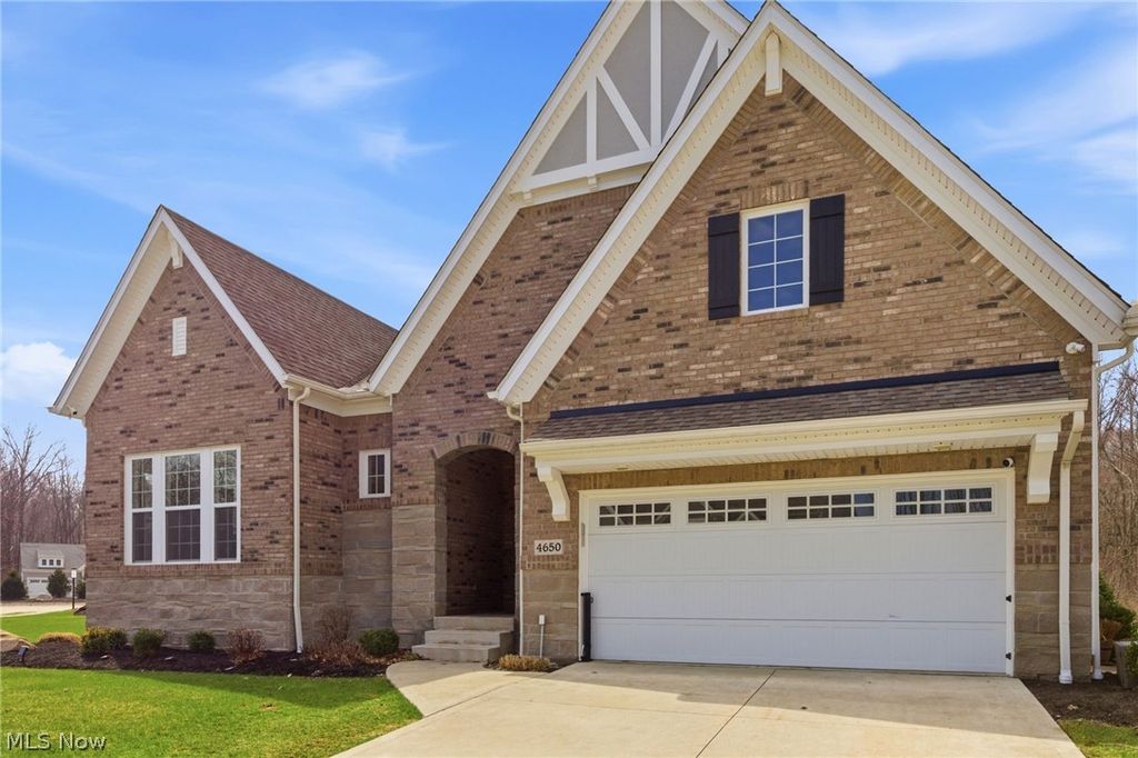 Photo of 4650 Crocker Woods Lane, Westlake, OH 44145 (MLS # 5203032)