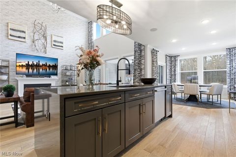 Tiny photo for 4650 Crocker Woods Lane, Westlake, OH 44145 (MLS # 5203032)