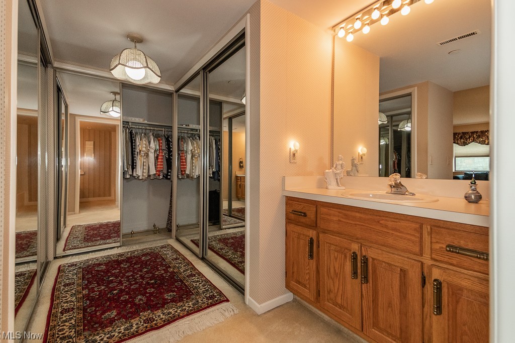 Woodhawk Club Condo Ph #7 - Residential