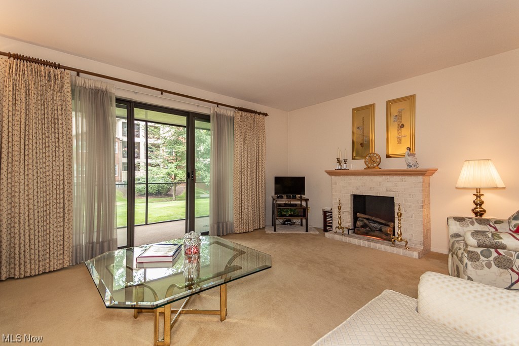 Woodhawk Club Condo Ph #7 - Residential