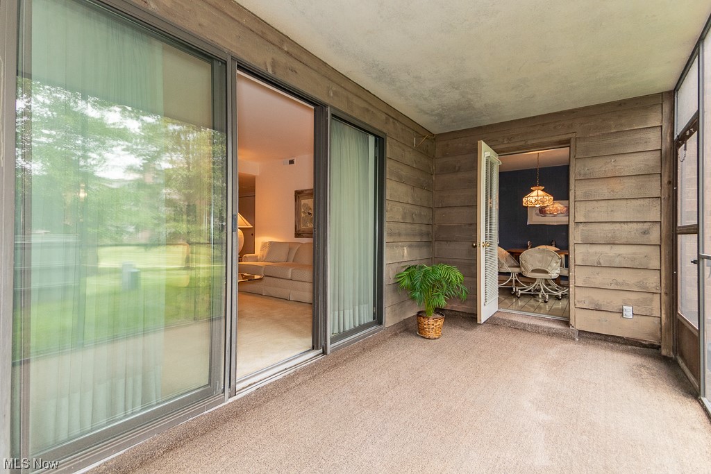 Woodhawk Club Condo Ph #7 - Residential