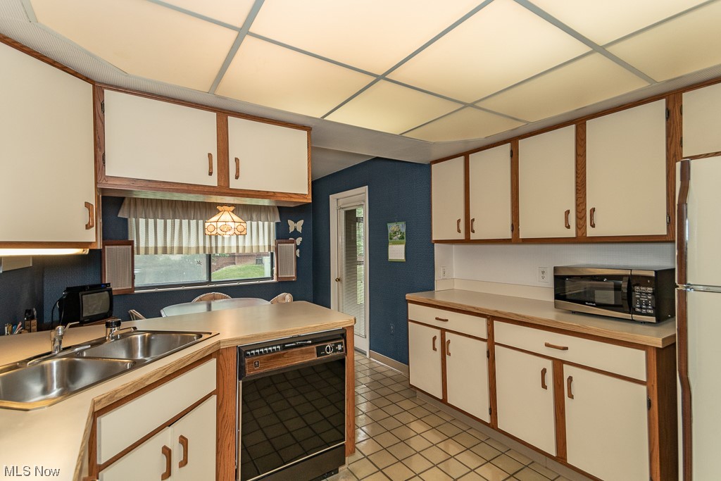 Woodhawk Club Condo Ph #7 - Residential