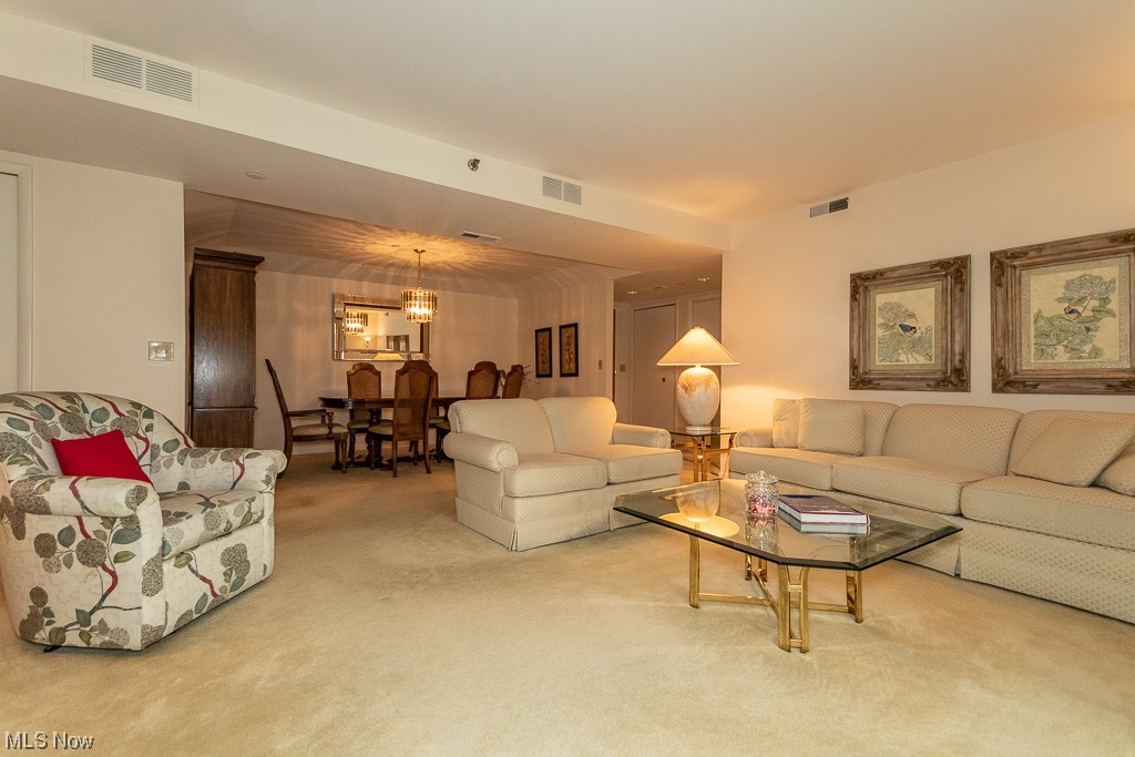 Woodhawk Club Condo Ph #7 - Residential