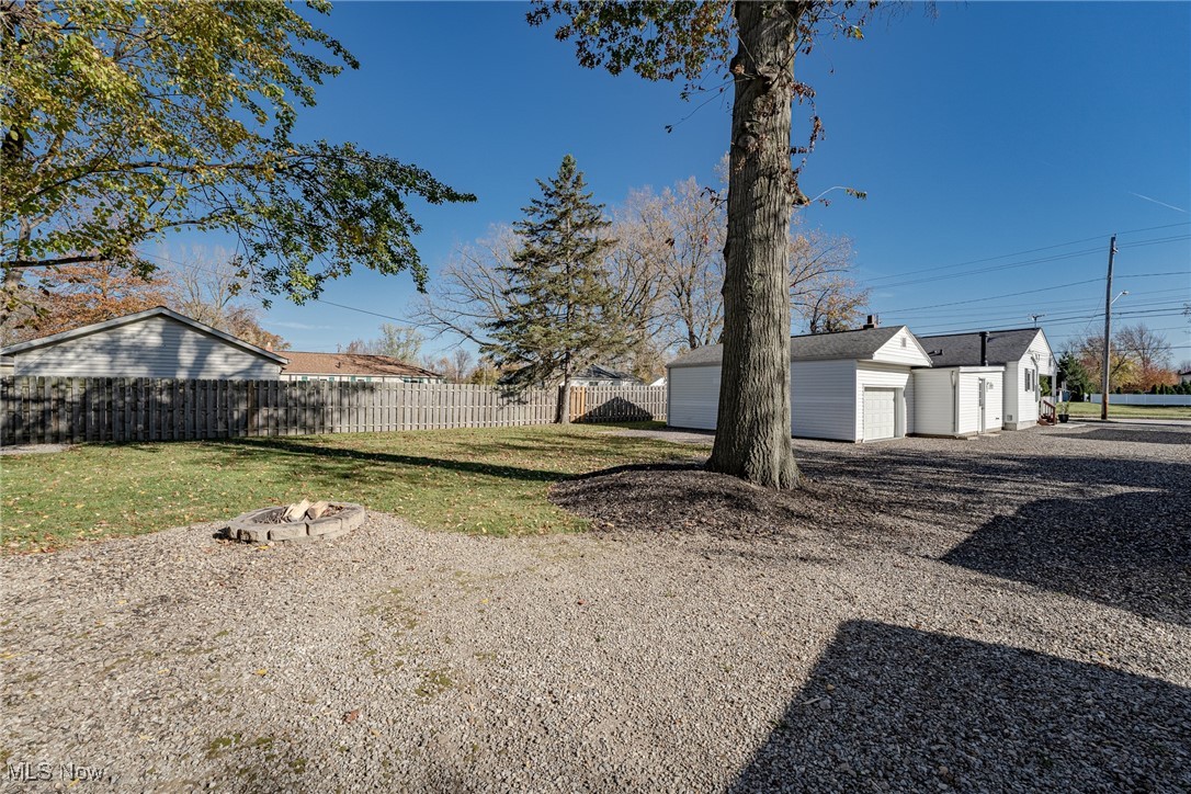 2608 Lost Nation Road, Willoughby, Ohio image 27