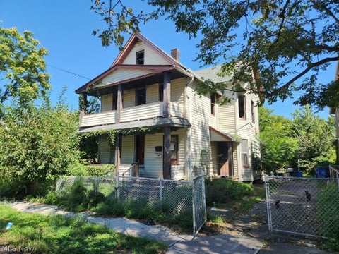 Multifamily For Sale - 1085 E 66th Street<br/> Cleveland, OH 44103