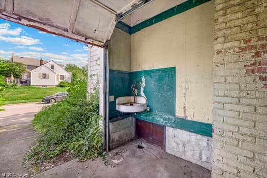 Beverly Park - Residential