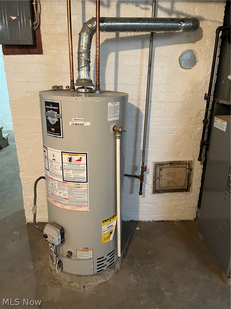 Hollywood Tr - Residential