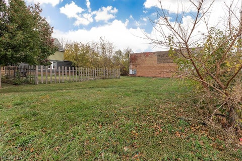 Tiny photo for 885 E 105th Street, Cleveland, OH 44108 (MLS # 5239777)