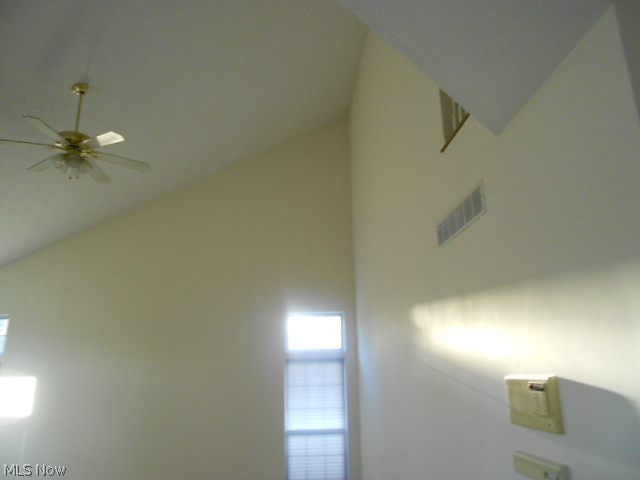 Macintosh Farms - Residential