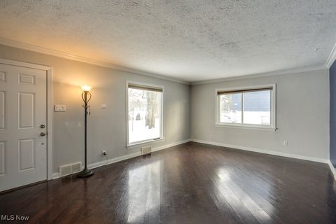 Tiny photo for 2682 Smith Road, Fairlawn, OH 44333 (MLS # 5179176)