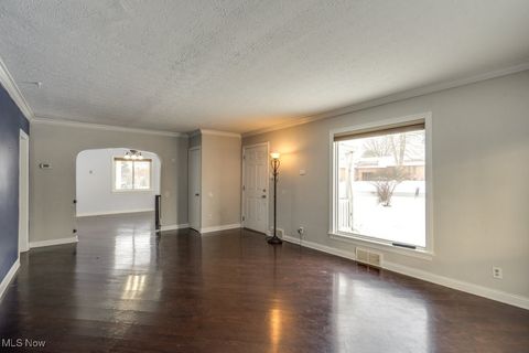 Tiny photo for 2682 Smith Road, Fairlawn, OH 44333 (MLS # 5179176)