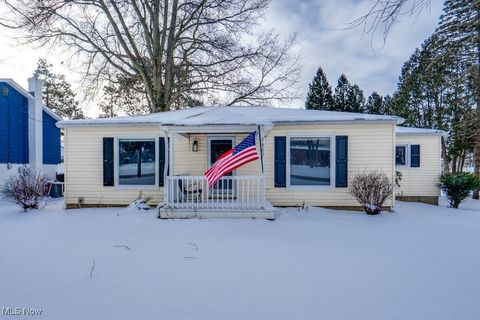 Photo of 2682 Smith Road, Fairlawn, OH 44333 (MLS # 5179176)