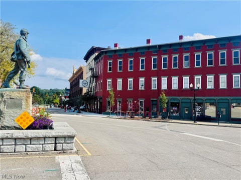 Apartment For Rent - 18 E Main Street #APT.1<br/> Mcconnelsville, OH 43756