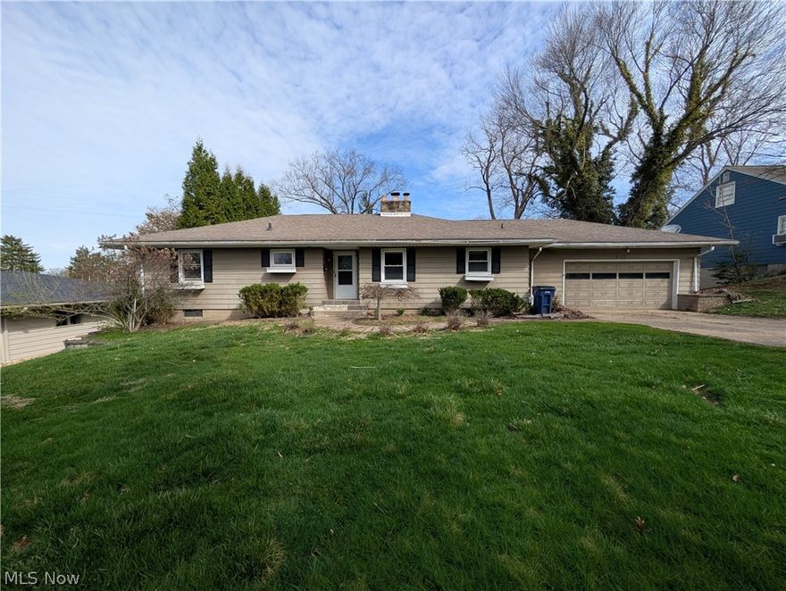 Welcome home to this 3 bedroom, 1.5 bath ranch located in the heart of Zanesville. Offering 1,542 sq ft of comfortable living space as well as a full basement ready for your finishing touches. All appliances stay, making this home truly move in ready. Conveniently located with easy access to shopping, dining, schools, and other local amenities. Whether you're enjoying quiet evenings at home or heading out for a quick errand, everything is close at hand. This is more than just a house. It's a place to settle in, slow down and truly feel at home.