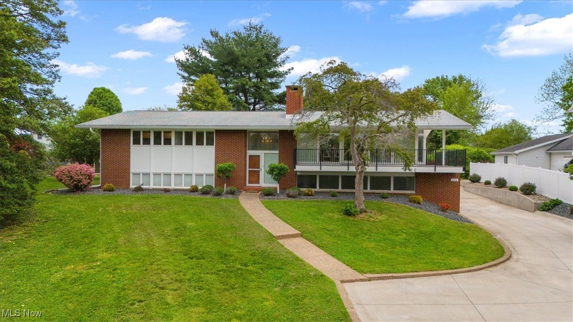 414 Blennerhassett Avenue Ave, Belpre, Ohio image 1
