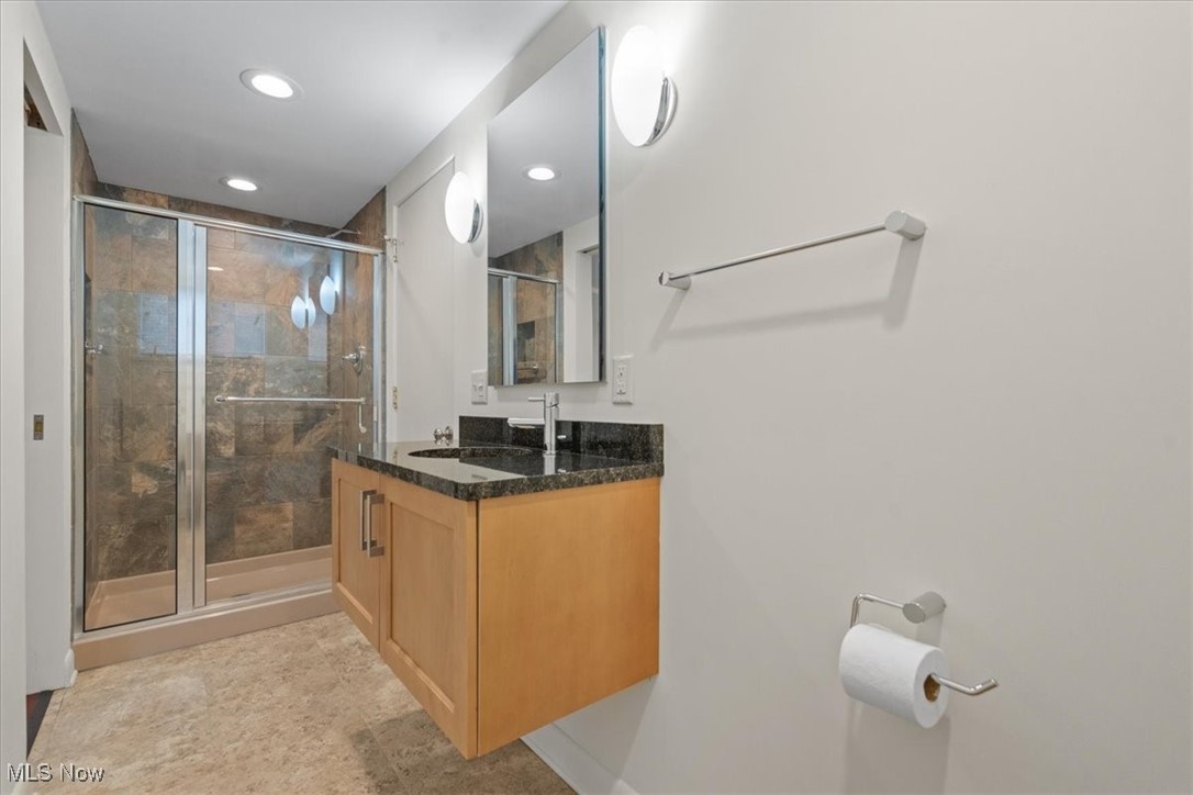 414 Blennerhassett Avenue Ave, Belpre, Ohio image 38