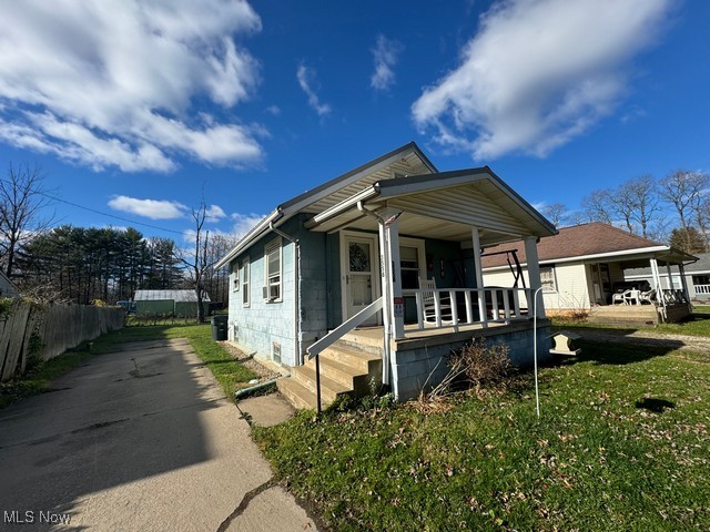 3558 Whitman Court, Leavittsburg, Ohio image 3