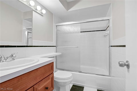 Tiny photo for 12900 Lake Avenue #1821, Lakewood, OH 44107 (MLS # 5250347)