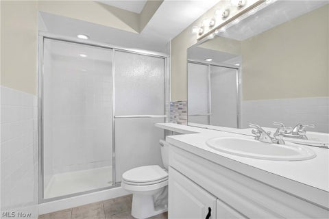 Tiny photo for 12900 Lake Avenue #1821, Lakewood, OH 44107 (MLS # 5250347)