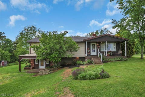 Homes For Sale - 795 Rustic Ridge Road<br/> Muskingum County, Zanesville, OH 43701