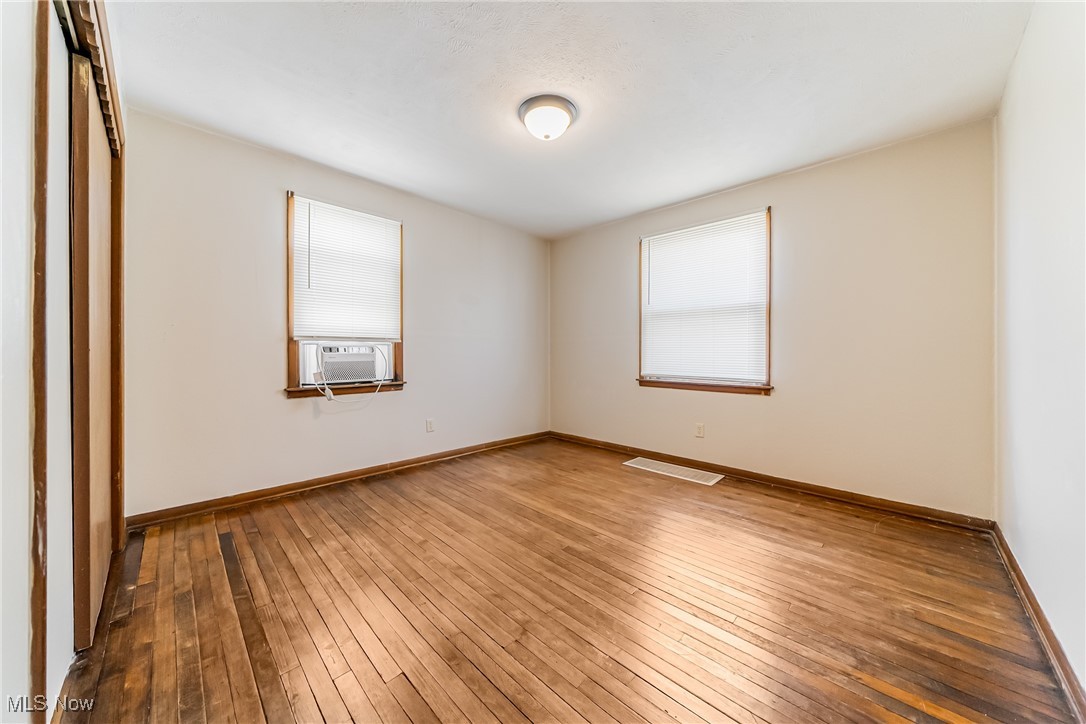 808 Harriet Street, Lorain, Ohio image 14