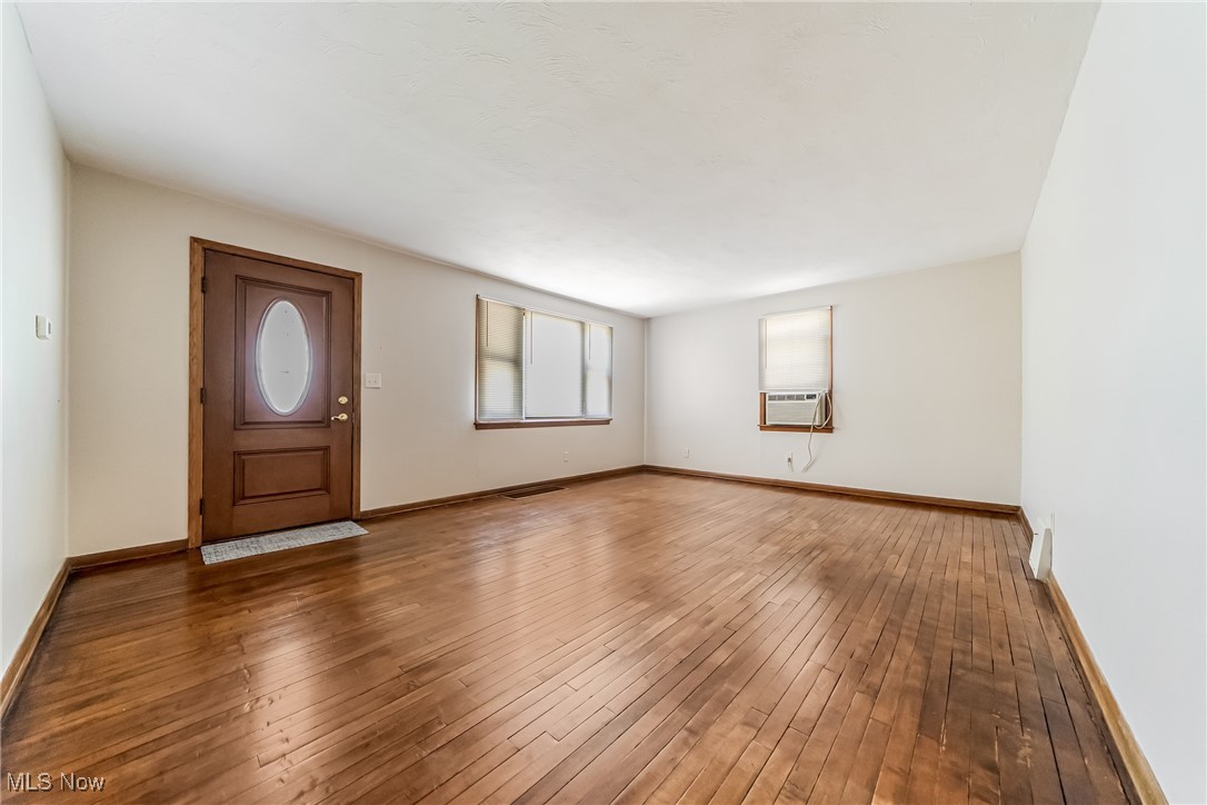 808 Harriet Street, Lorain, Ohio image 8