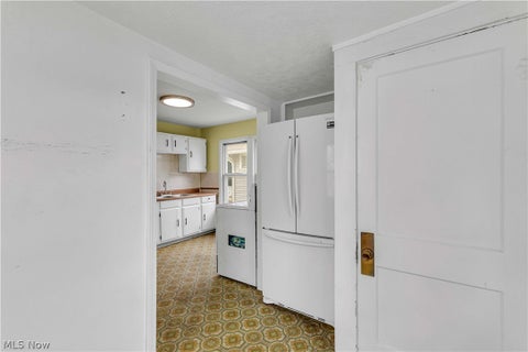 Tiny photo for 7614 Spring Garden Road, Parma, OH 44129 (MLS # 5221368)