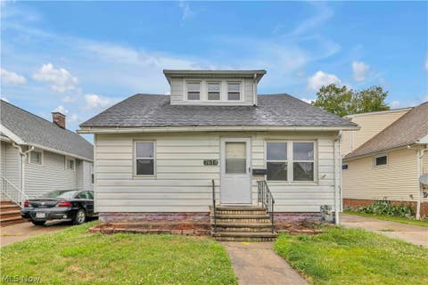 Photo of 7614 Spring Garden Road, Parma, OH 44129 (MLS # 5221368)