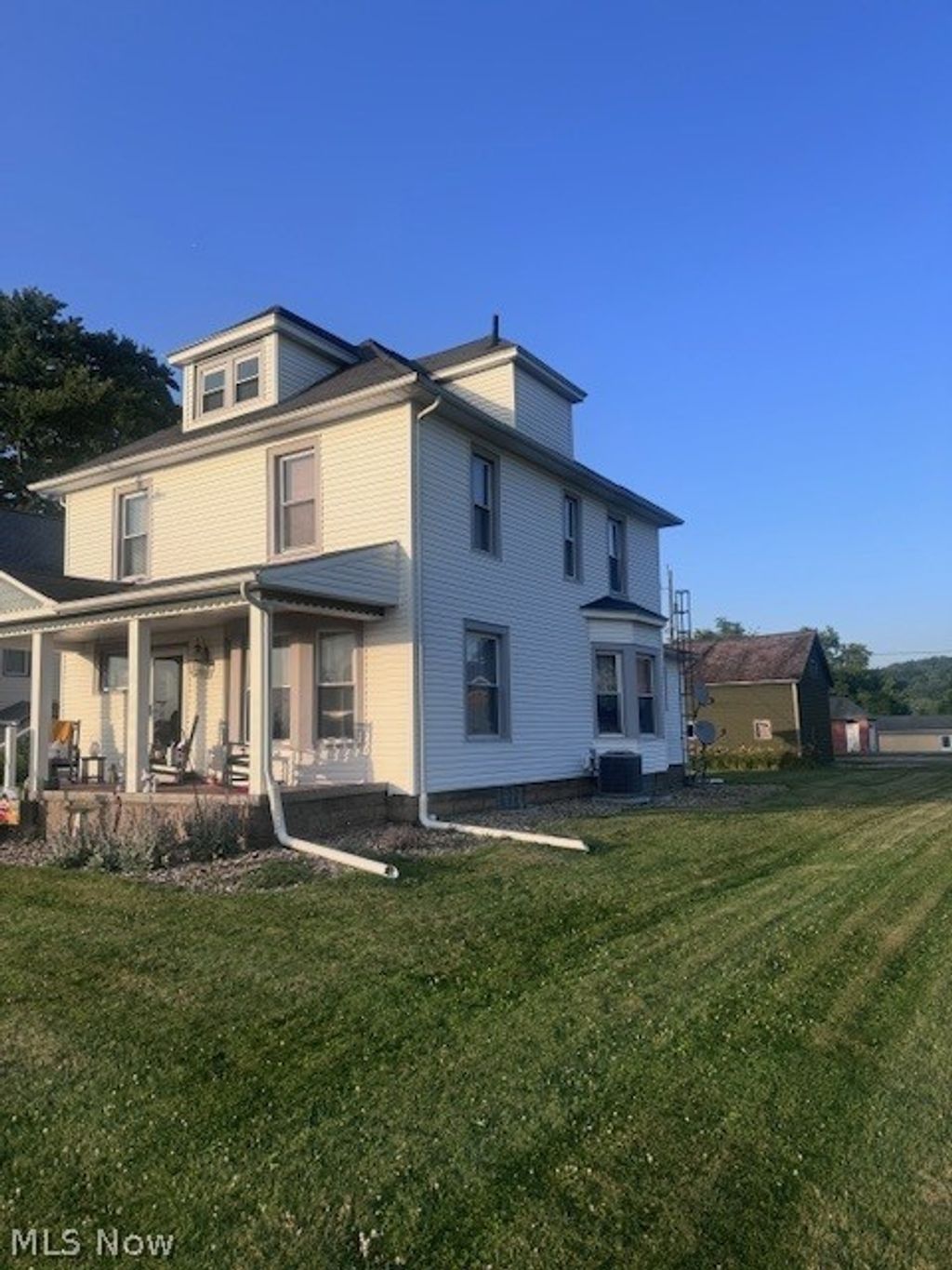 Photo of 121 N Bodmer Avenue, Strasburg, OH 44680 (MLS # 5224338)