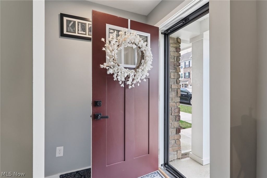 Photo of 1450 Caymus Court, Avon, OH 44011 (MLS # 5196825)