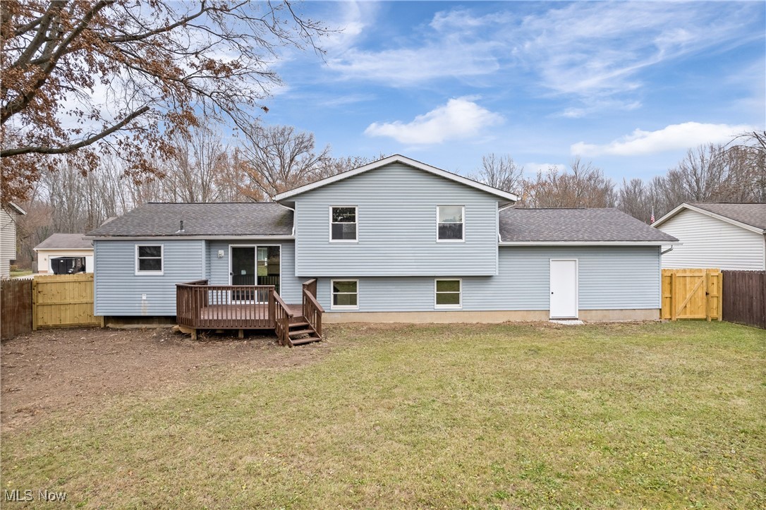 5947 Drenta Circle, Navarre, Ohio image 23