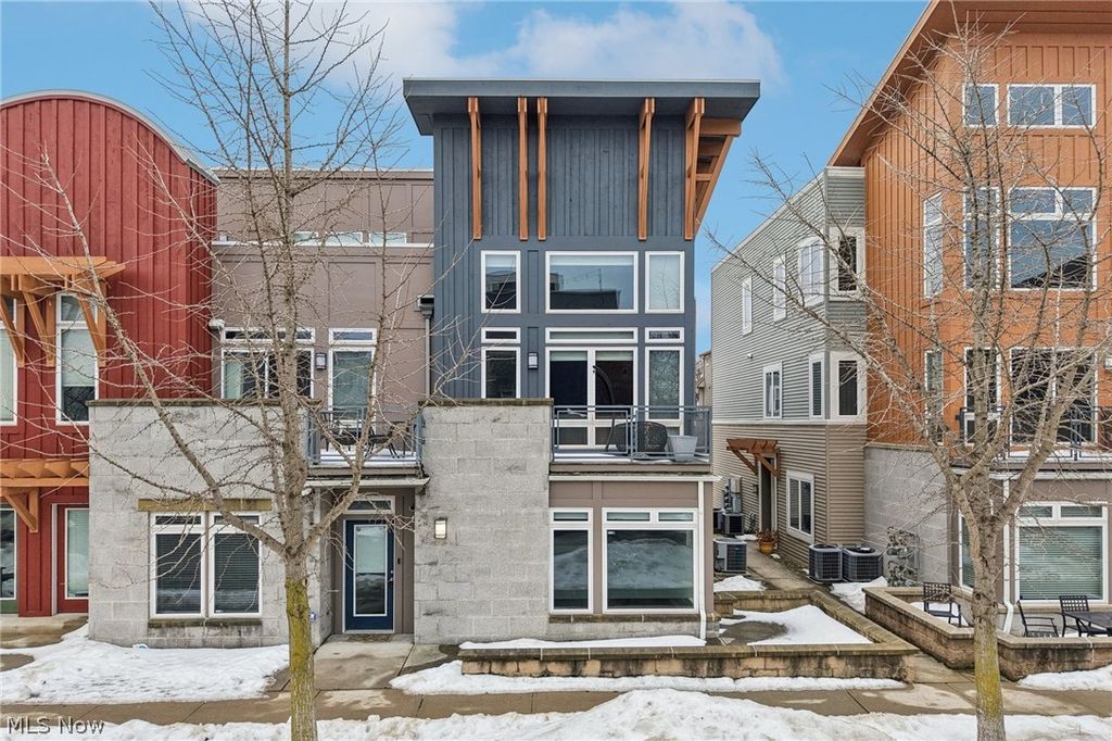 Photo of 7417 Battery Park Boulevard, Cleveland, OH 44102 (MLS # 5187893)