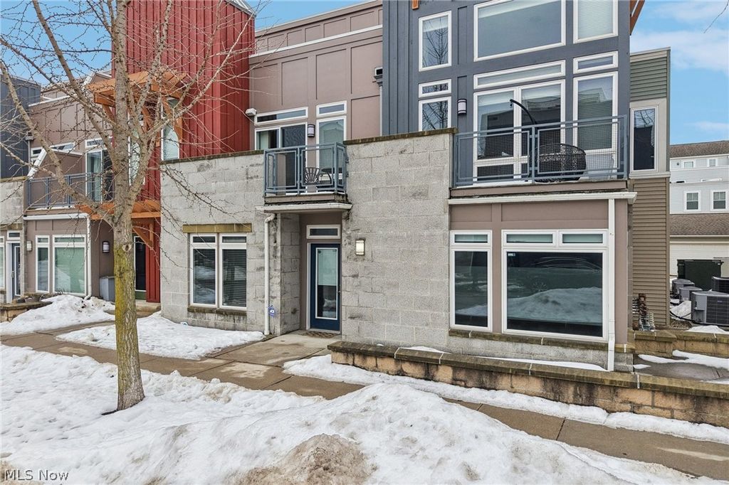 Photo of 7417 Battery Park Boulevard, Cleveland, OH 44102 (MLS # 5187893)