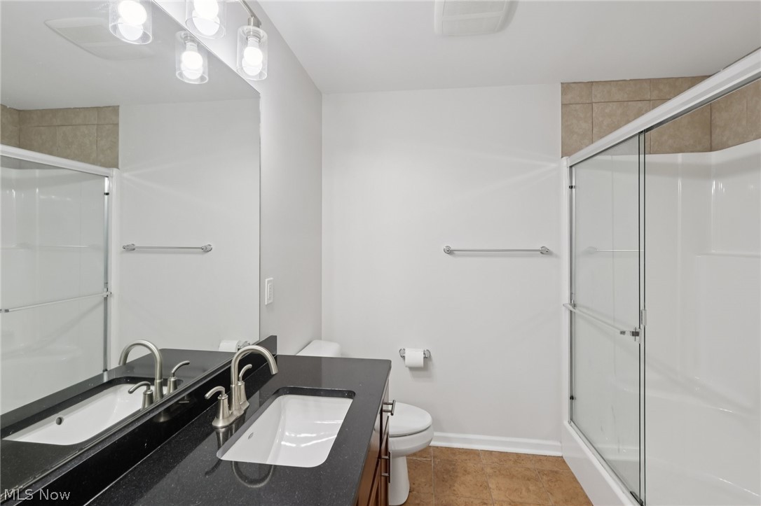 Battery Park Twnhms Condo - Residential