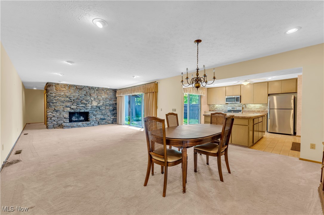 18291 Glencreek Lane, Strongsville, Ohio image 7