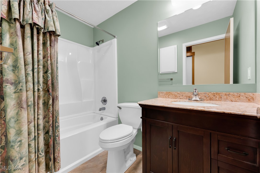 18291 Glencreek Lane, Strongsville, Ohio image 20