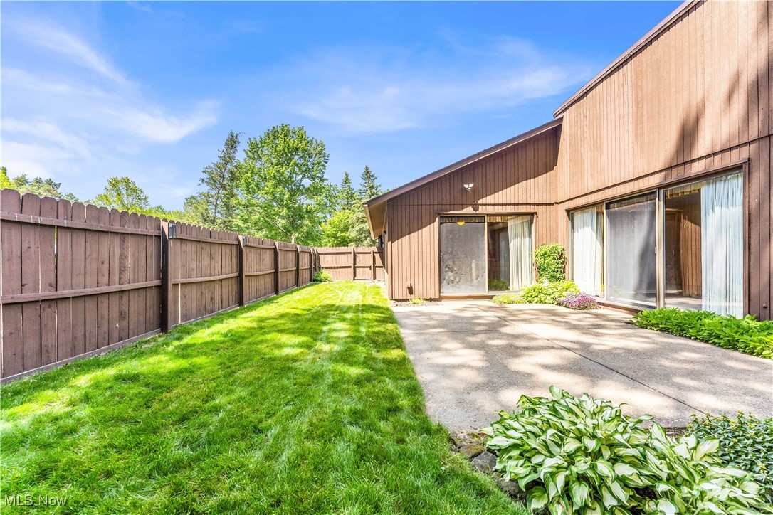 18291 Glencreek Lane, Strongsville, Ohio image 28