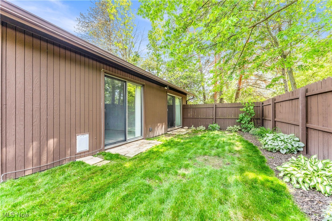 18291 Glencreek Lane, Strongsville, Ohio image 27
