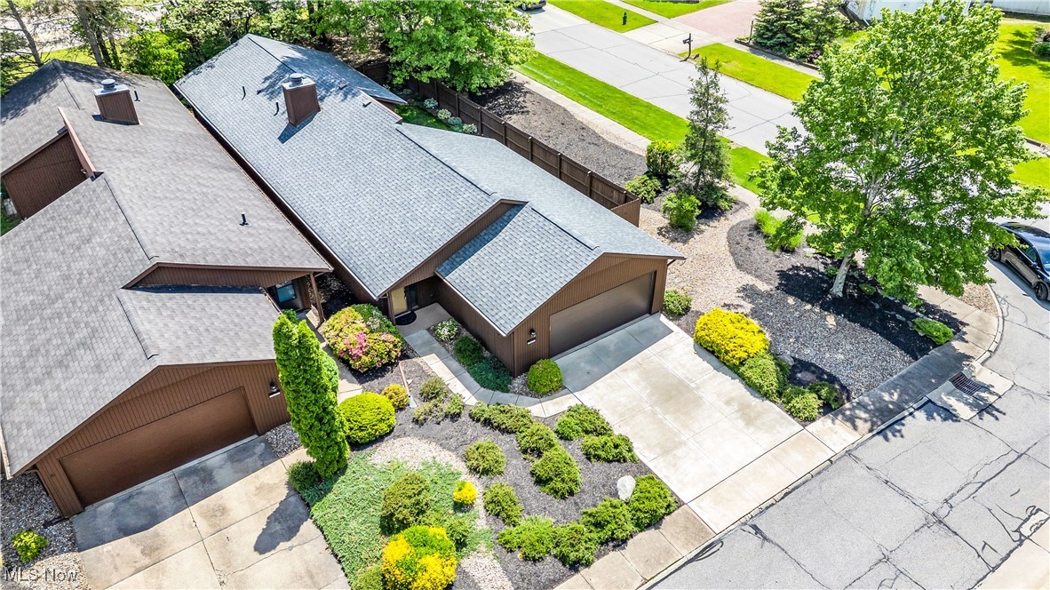 18291 Glencreek Lane, Strongsville, Ohio image 29