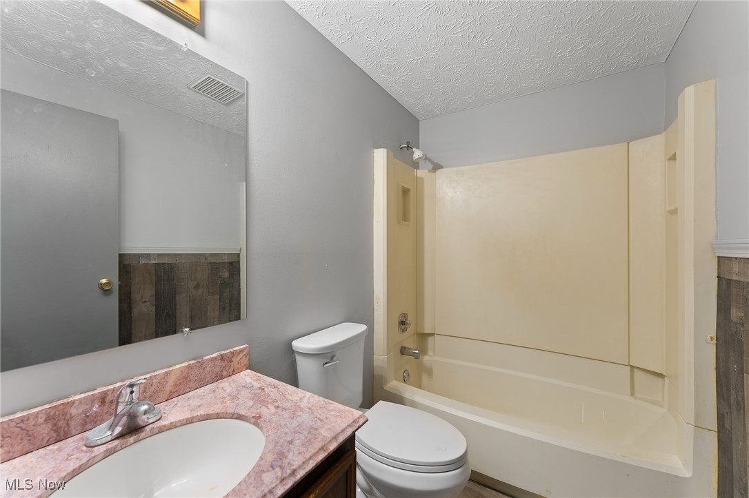 5651 Tulane Avenue, Youngstown, Ohio image 13
