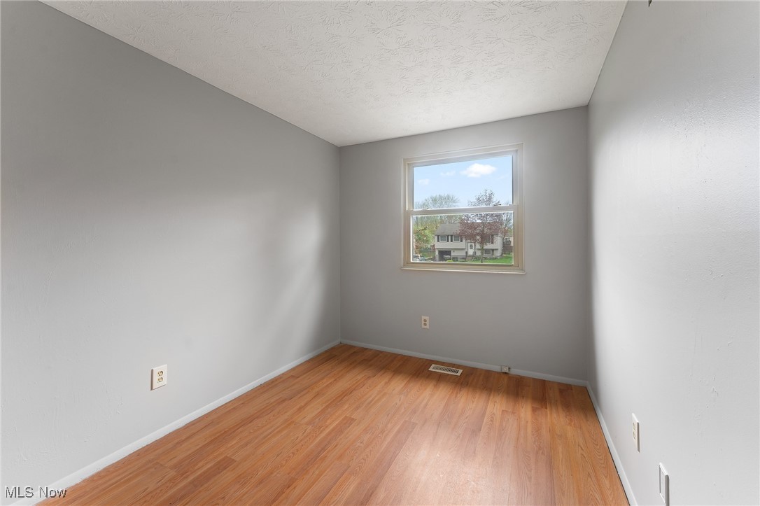 5651 Tulane Avenue, Youngstown, Ohio image 15